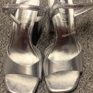 Silver Jeans Metallic Silver Block Heel Sandals